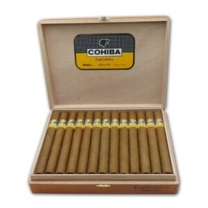 Cohiba Esplendidos Ring Gauge: 47  Length: 178 mm / 6.9 inches